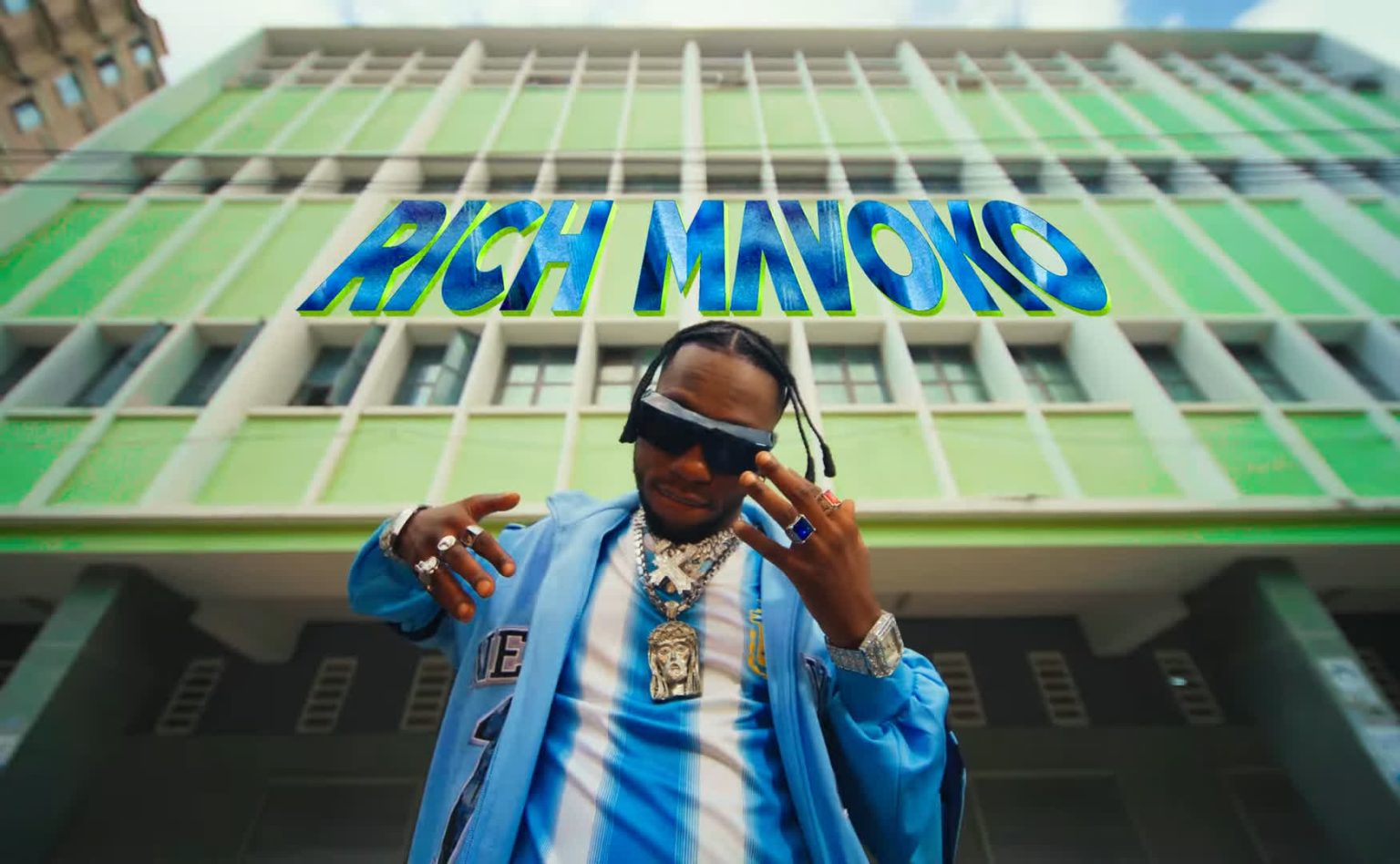 Download Video | Rich Mavoko – Mtaa