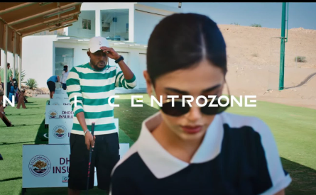 Download Video | Moni Centrozone – Pisi